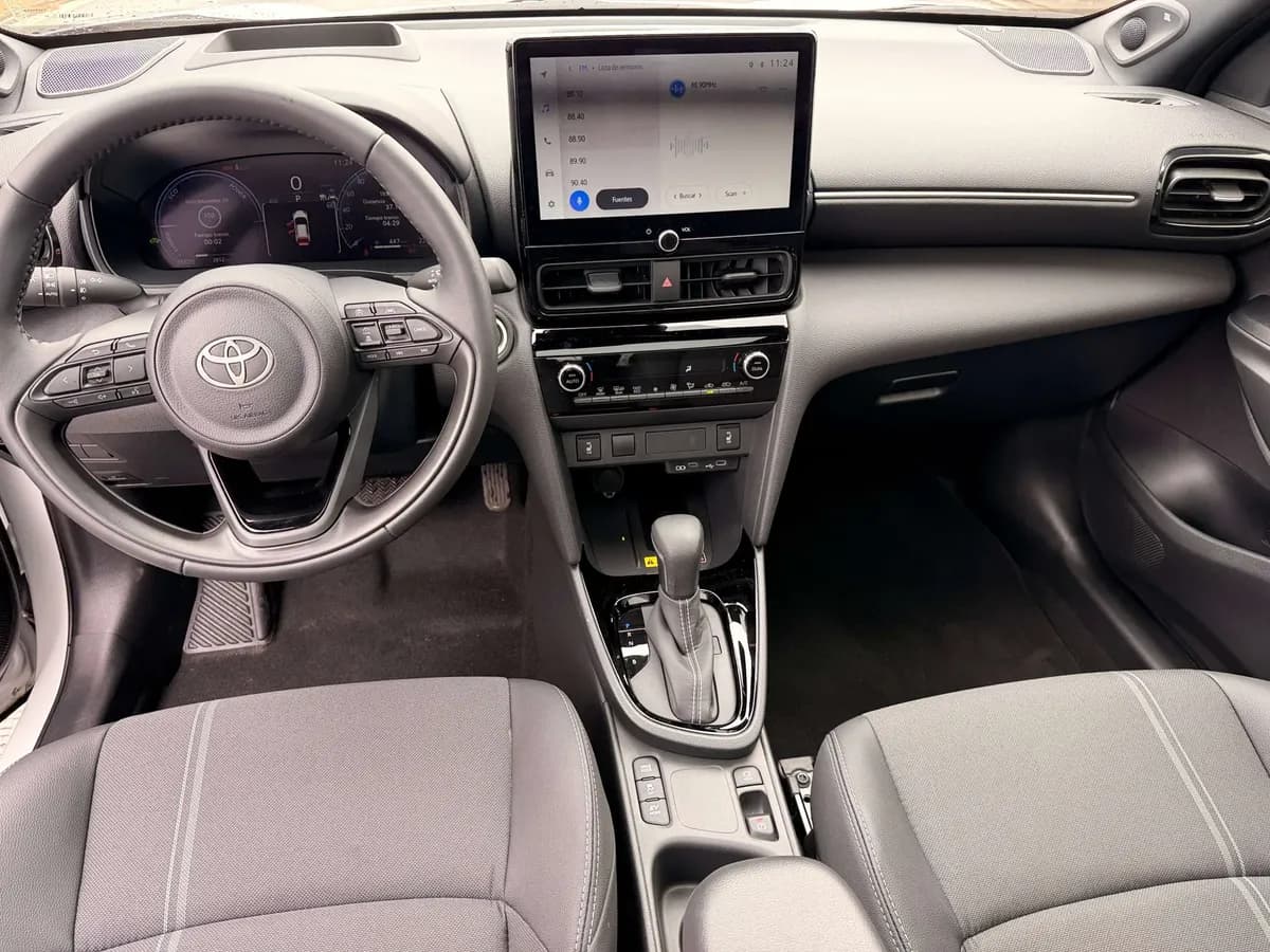 Toyota Yaris Cross HEV 2026